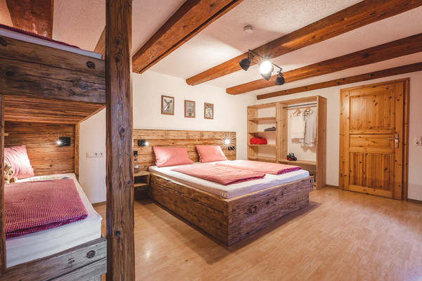 Schlafzimmer mit Stockbett